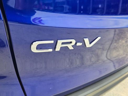 Used 2025 Honda CR-V LX image 14