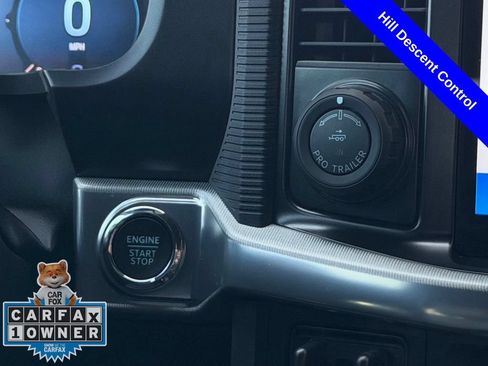 Used 2025 Ford F150 Lariat w/ Equipment Group 502A High AWD/4WD image 19