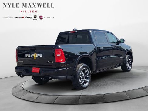 New 2026 RAM 1500 Laramie AWD/4WD image 16