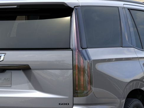 New 2026 Cadillac Escalade Platinum Sport w/ LPO, ONYX Package AWD/4WD image 11