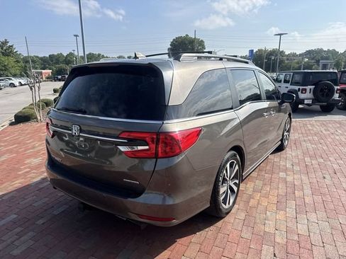 Used 2022 Honda Odyssey Touring image 14
