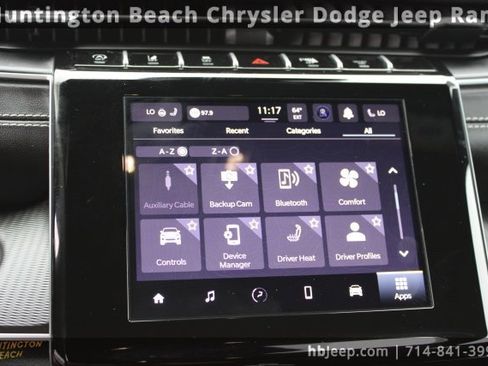 Used 2025 Jeep Grand Cherokee L Altitude image 25