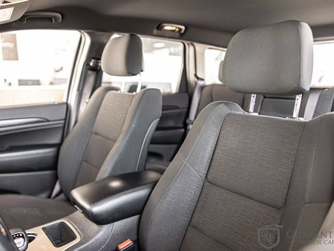 Used 2015 Jeep Grand Cherokee Laredo w/ Quick Order Package 23E AWD/4WD image 15