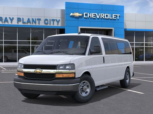 New 2024 Chevrolet Express 3500 LS w/ Chrome Appearance Package image 6