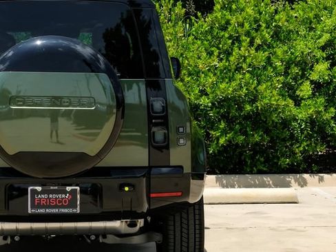 New 2026 Land Rover Defender 110 X-Dynamic SE AWD/4WD image 52