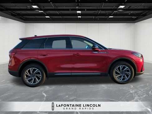 Certified 2023 Lincoln Corsair AWD w/ Equipment Group 101A image 6