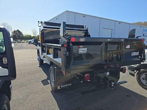 New 2025 GMC Sierra 3500 Pro w/ Convenience Package image 3