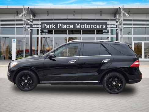 Used 2015 Mercedes-Benz ML 350 2WD image 3