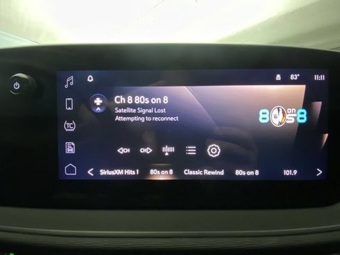 Used 2025 Buick Envista Avenir FWD image 16
