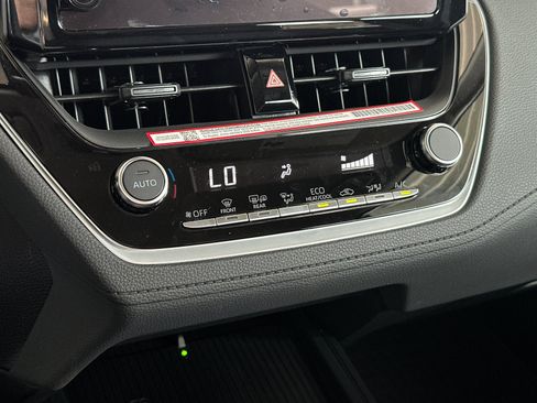 New 2026 Toyota Corolla Cross LE FWD image 22