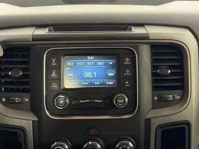 Used 2018 RAM 3500 Tradesman w/ Chrome Appearance Group AWD/4WD image 21