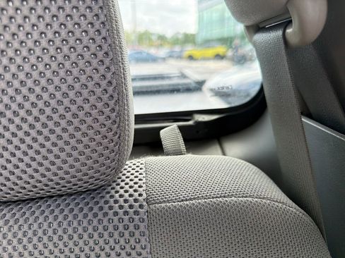 Used 2017 Nissan Frontier SV w/ SV Value Truck Package image 20