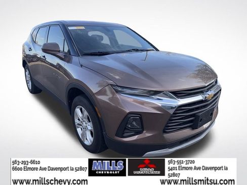 Used 2019 Chevrolet Blazer LT image 2