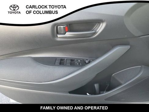 Used 2025 Toyota Corolla LE w/ LE Premium Package FWD image 12