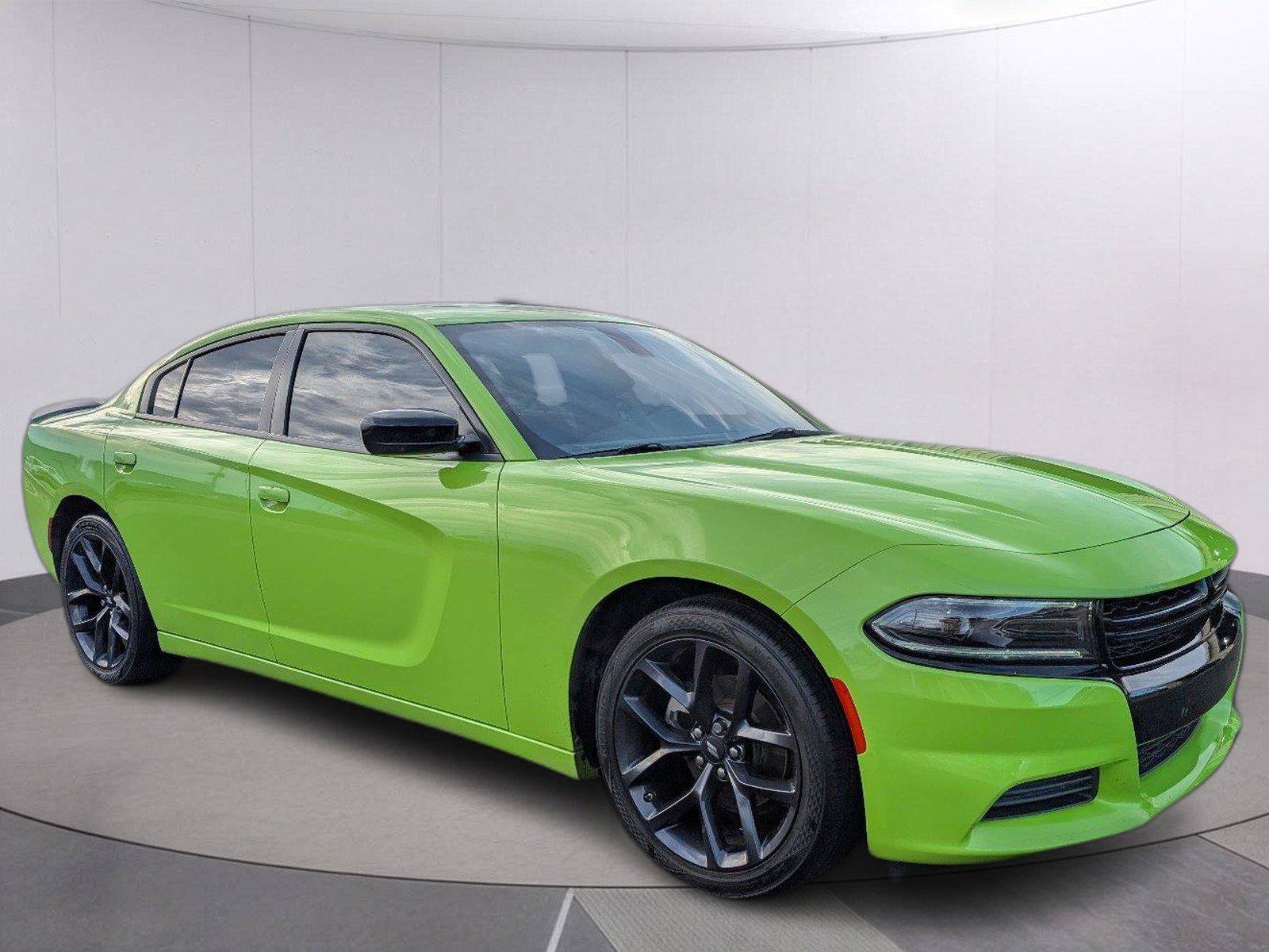Used 2023 Dodge Charger SXT w/ Blacktop Package RWD image 9