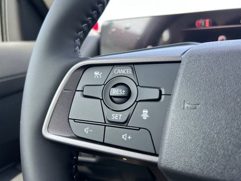 New 2026 Nissan Sentra SV w/ SV Convenience Package FWD image 11