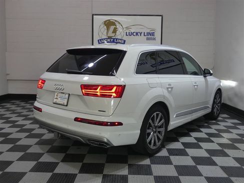 Used 2019 Audi Q7 3.0T Prestige w/ Prestige Package AWD/4WD image 10