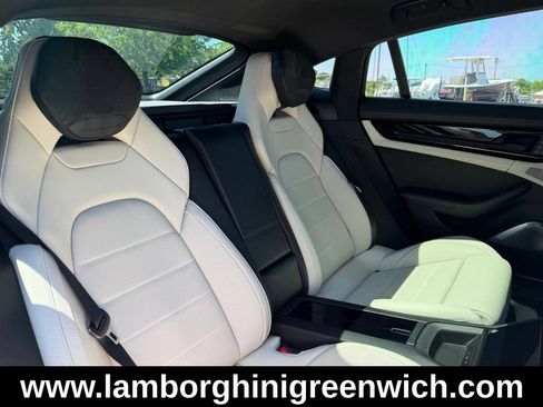 Used 2026 Porsche Panamera GTS AWD/4WD image 52