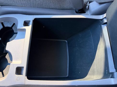 Used 2011 Honda Odyssey EX image 47