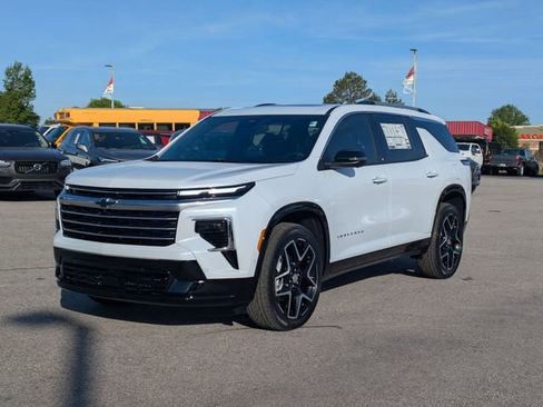 New 2026 Chevrolet Traverse High Country FWD image 6