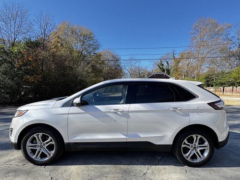 Used 2017 Ford Edge Titanium w/ Technology Package image 5