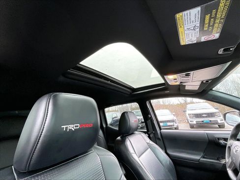 Used 2019 Toyota Tacoma TRD Pro image 21