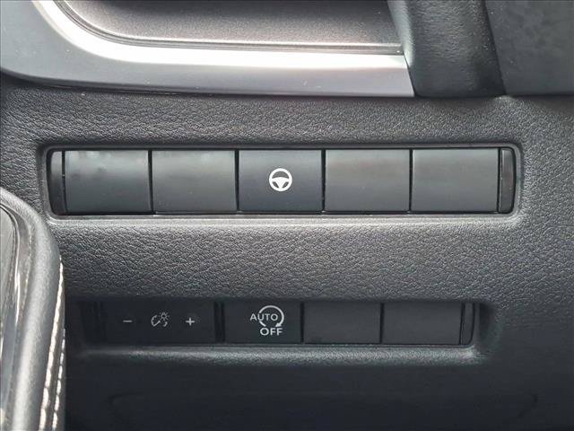 Used 2023 Nissan Rogue SV AWD/4WD image 24