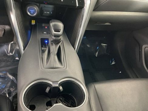 Used 2021 Toyota Venza Limited w/ Advanced Technology Package image 21