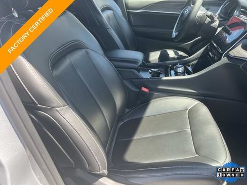 Certified 2025 Jeep Grand Cherokee Limited AWD/4WD image 36