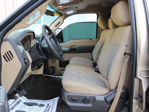 Used 2013 Ford F250 XLT w/ XLT Value Pkg AWD/4WD image 11