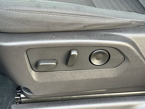 Used 2024 GMC Sierra 1500 Elevation image 36