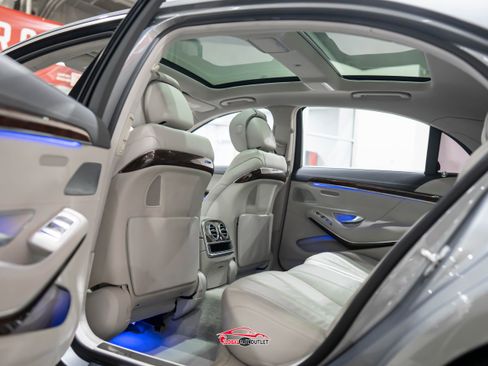 Used 2015 Mercedes-Benz S 550 Sedan image 21