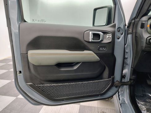 New 2026 Jeep Gladiator Mojave AWD/4WD image 18