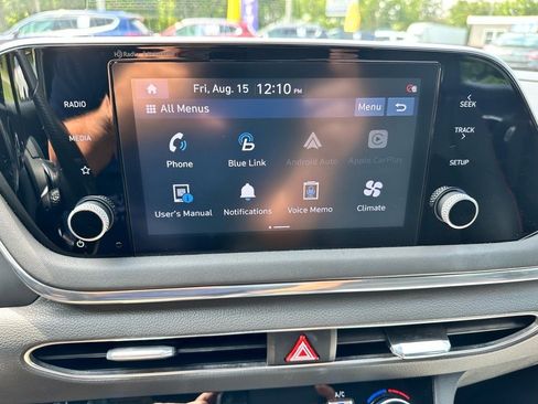 Used 2021 Hyundai Sonata SEL Plus w/ Preferred Accessory Package image 19