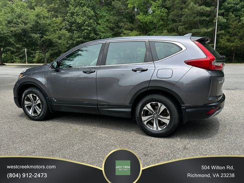 Used 2017 Honda CR-V LX image 5