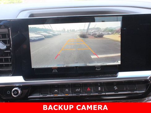 Used 2022 GMC Sierra 1500 Elevation w/ LPO, Elevation Black Package AWD/4WD image 24