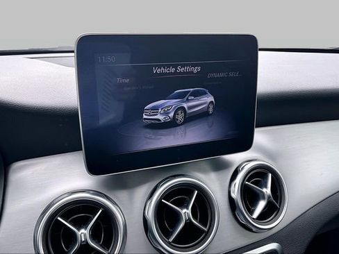 Certified 2019 Mercedes-Benz GLA 250 4MATIC image 12