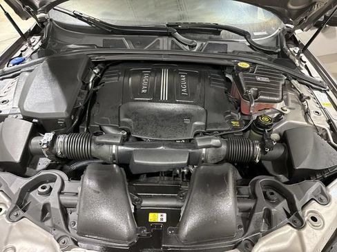 Used 2011 Jaguar XF Premium RWD image 26