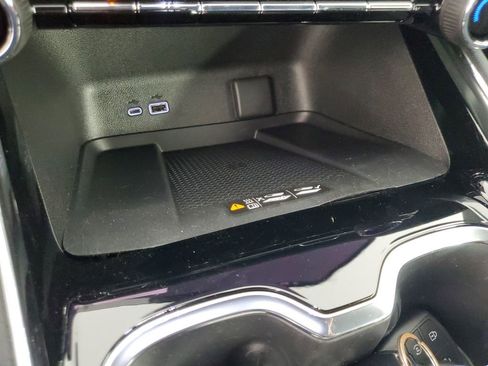 New 2026 Chevrolet Traverse Z71 w/ Enhanced Driving Package image 17