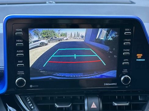 Used 2021 Toyota C-HR XLE FWD image 20