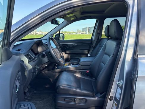Used 2025 Honda Ridgeline RTL image 14