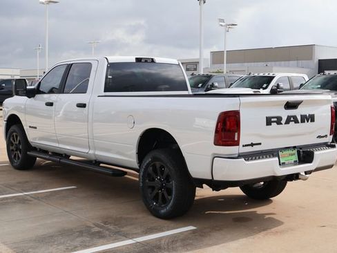 New 2026 RAM 2500 Big Horn AWD/4WD image 4