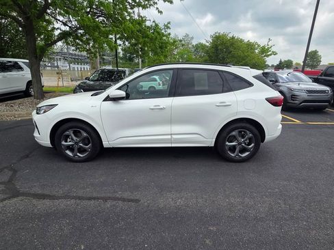 Used 2024 Ford Escape ST-Line Select AWD/4WD image 8