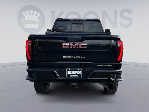 Used 2024 GMC Sierra 2500 Denali w/ Denali Reserve Package image 15