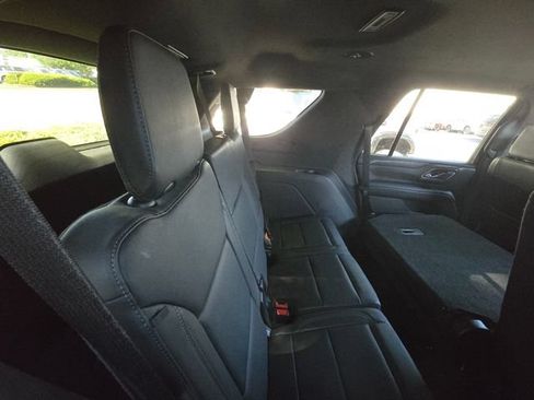 Used 2024 Chevrolet Tahoe LT AWD/4WD image 10