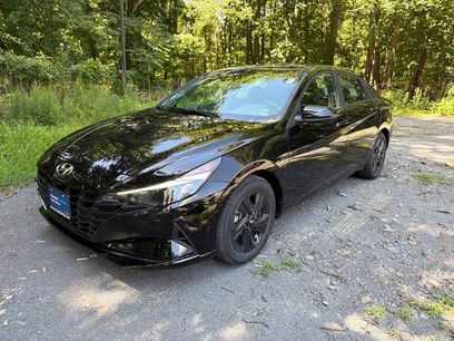 Certified 2023 Hyundai Elantra SEL