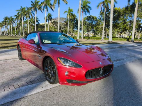 Used 2012 Maserati GranTurismo Sport image 28