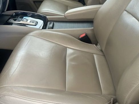 Used 2017 Honda Pilot Touring image 23