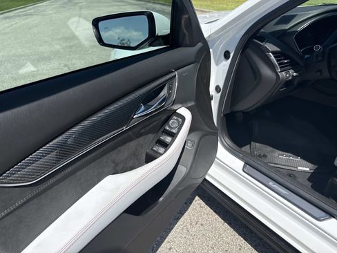 Used 2022 Cadillac CT5 V Blackwing w/ Carbon Fiber Package 2 RWD image 19