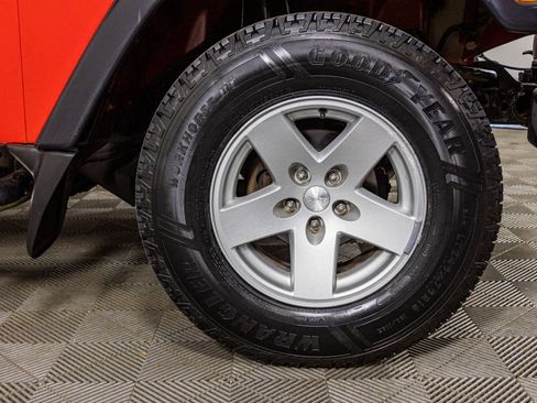 Used 2006 Jeep Wrangler Rubicon AWD/4WD image 38